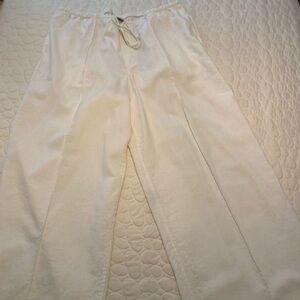 Wide leg, high rise linen blend pants